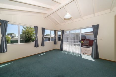 Photo of property in 71 College Street, Awapuni, Palmerston North, 4412