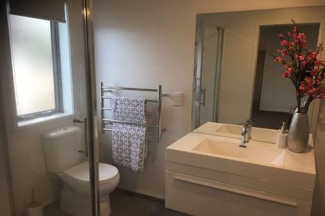 Photo of property in 3/1 Hibiscus Avenue, Hamilton Lake, Hamilton, 3204