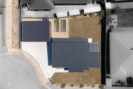 Photo of property in 4 Kinnaird Close, Alexandra, 9320