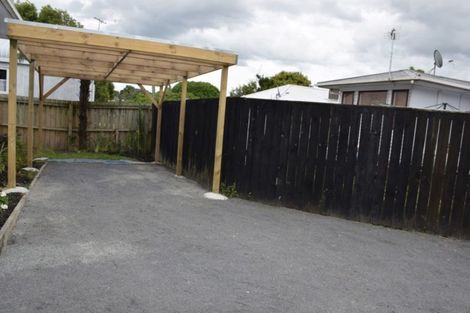 Photo of property in 53a Brandon Road, Glen Eden, Auckland, 0602