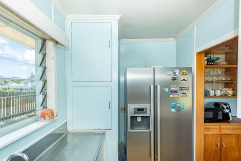 Photo of property in 215 Lytton Road, Elgin, Gisborne, 4010