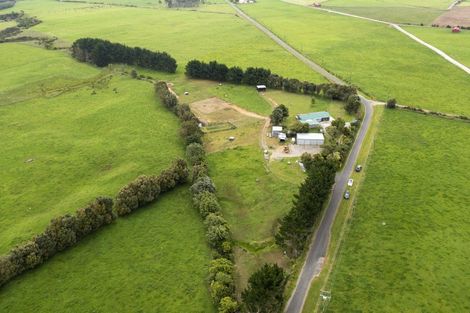 Photo of property in 2745 Opunake Road, Te Kiri, Opunake, 4682