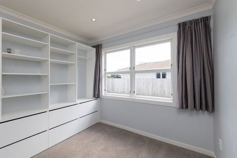 Photo of property in 37 Hewitts Road, Linton, Palmerston North, 4472