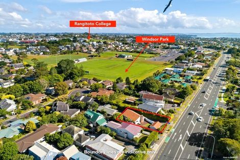 Photo of property in 1/472 East Coast Road, Windsor Park, Auckland, 0630