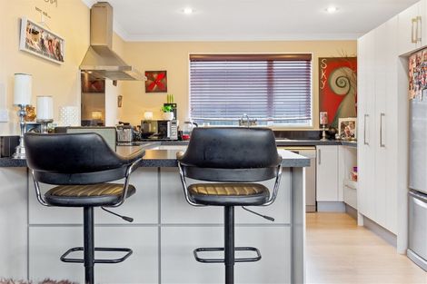 Photo of property in 13 Pounamu Place, Pegasus, 7612