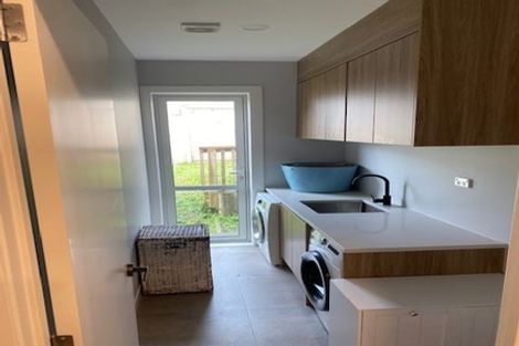 Photo of property in 8 Pukemarino Road, Waimauku, 0812