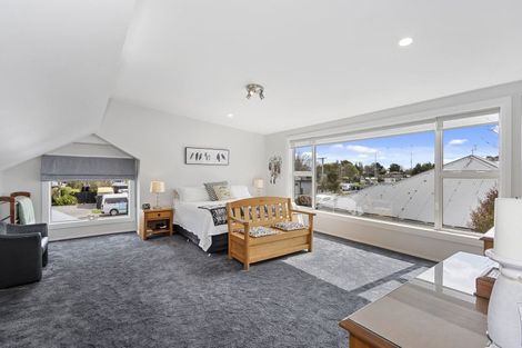 Photo of property in 9 Kennedys Bush Road, Halswell, Christchurch, 8025