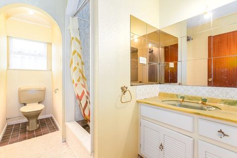 Photo of property in 1 Fathom Lane, Whitby, Porirua, 5024