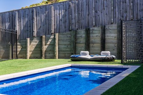 Photo of property in 24 Foxham Terrace, Churton Park, Wellington, 6037