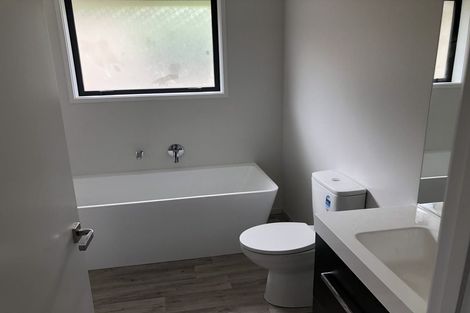 Photo of property in 13 Golf Vue Place, Castlecliff, Whanganui, 4501