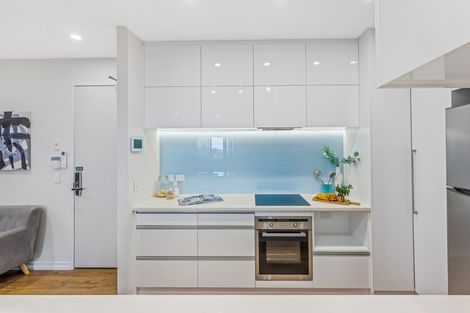 Photo of property in 5/46 Wellington Street, Howick, Auckland, 2014