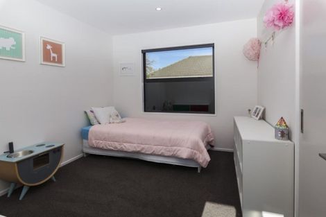 Photo of property in 155 Ilam Road, Ilam, Christchurch, 8041