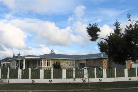 Photo of property in 4 Matthews Crescent, Melville, Hamilton, 3206