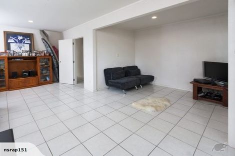Photo of property in 113 Waller Avenue, Bucklands Beach, Auckland, 2012
