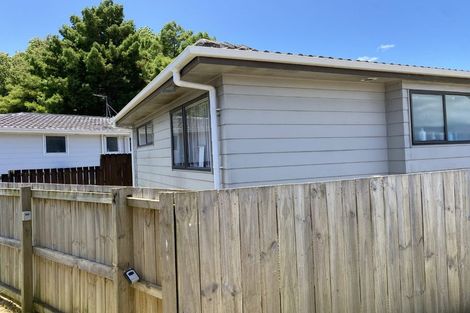 Photo of property in 8a Quintal Place, Papatoetoe, Auckland, 2025