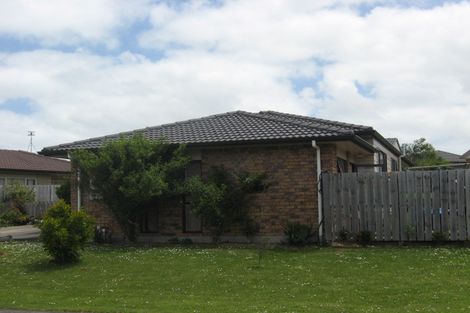 Photo of property in 33 Bellville Drive, Clendon Park, Auckland, 2103