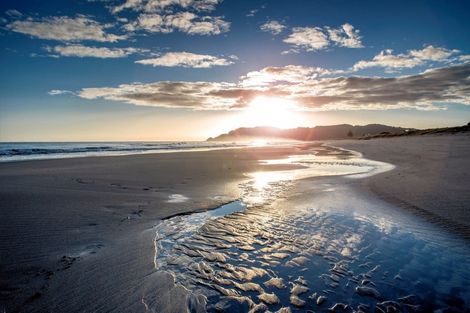 Photo of property in 2 Pacific Parade, Coastlands, Whakatane, 3120