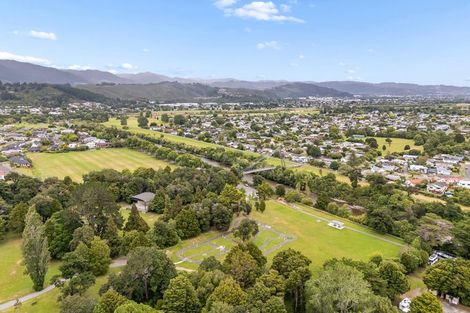 Photo of property in 2/60 Akatarawa Road, Brown Owl, Upper Hutt, 5018