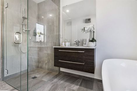 Photo of property in 11 El Patron Lane, Halswell, Christchurch, 8025