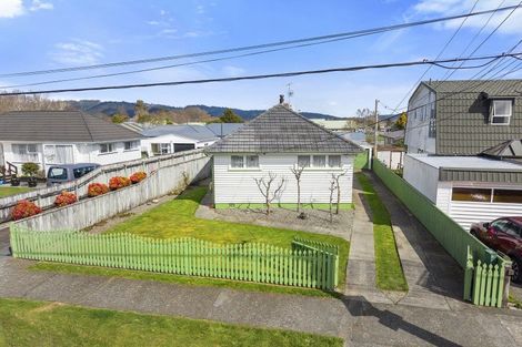 Photo of property in 17 Stephen Street, Trentham, Upper Hutt, 5018