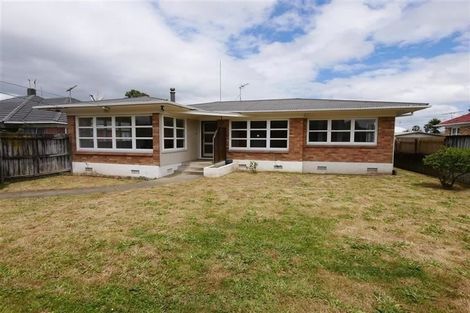 Photo of property in 55 Settlement Road, Papakura, 2110