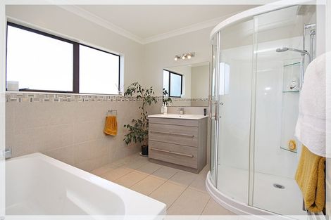 Photo of property in 115 Muhunoa West Road, Ohau, Levin, 5570