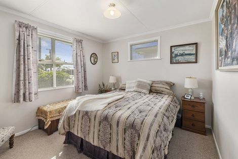 Photo of property in 14 Beatty Street, Levin, 5510