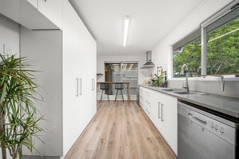 Photo of property in 29 Gladys Avenue, Glenfield, Auckland, 0629