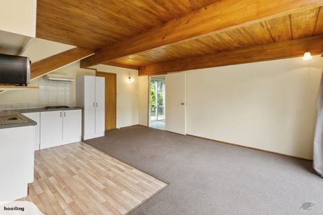 Photo of property in 6 Gloaming Place, Conifer Grove, Takanini, 2112