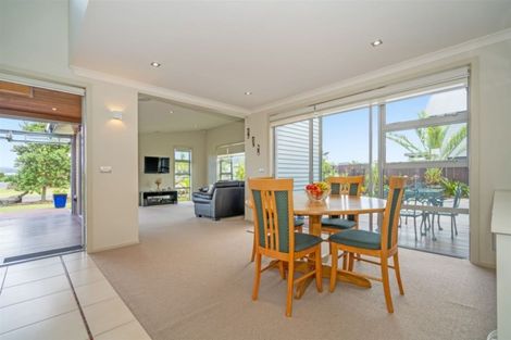Photo of property in 6 Aquila Drive, Whitianga, 3510
