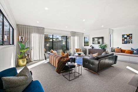 Photo of property in 4 Puni Street, Fitzroy, New Plymouth, 4312