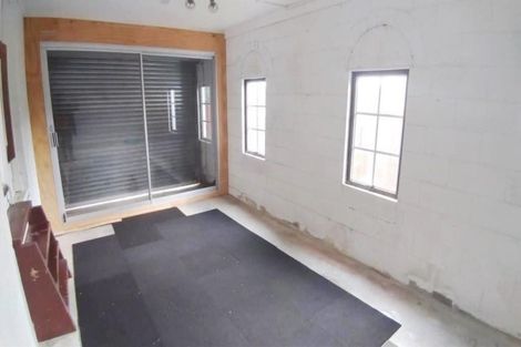 Photo of property in 2/26a Sunnynook Road, Sunnynook, Auckland, 0620