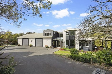 Photo of property in 149k Glengarry Road, Glen Eden, Auckland, 0602