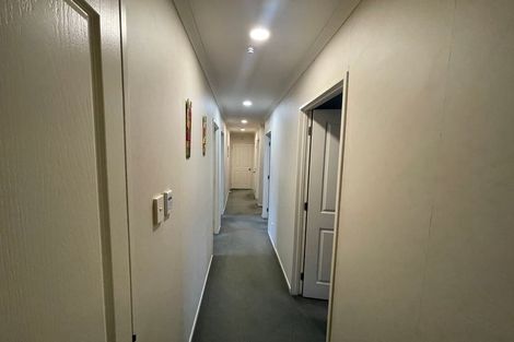 Photo of property in 236 Kilkenny Drive, East Tamaki Heights, Auckland, 2016