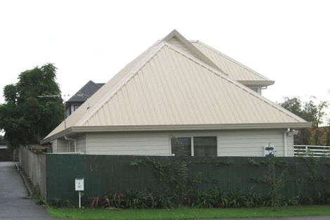 Photo of property in 93b Sturges Road, Henderson, Auckland, 0612