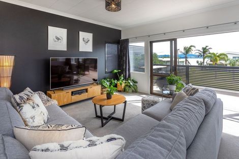 Photo of property in 142 Captain Cook Road, Cooks Beach, Whitianga, 3591