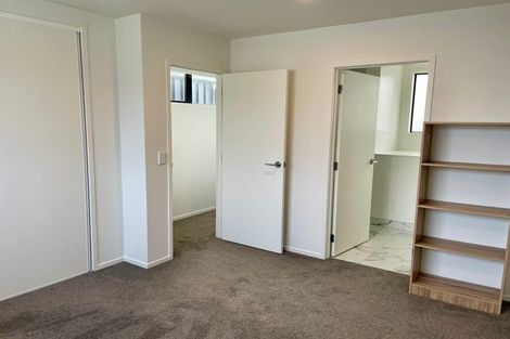 Photo of property in 8/22 Yeovil Road, Te Atatu Peninsula, Auckland, 0610