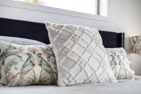 Photo of property in 115 Williams Street, Cambridge, 3434