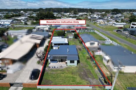 Photo of property in 55 Koputara Road, Himatangi Beach, Foxton, 4891