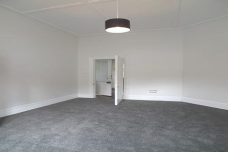 Photo of property in 55 Central Terrace, Kelburn, Wellington, 6012