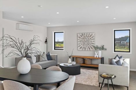 Photo of property in 15 Silverwood Lane, Leamington, Cambridge, 3495