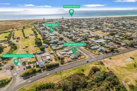 Photo of property in 1 Bream Bay Drive, Ruakaka, 0116