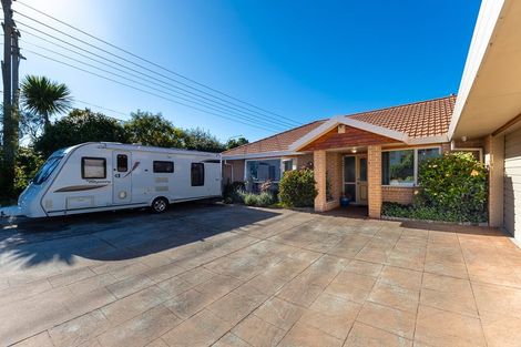 Photo of property in 132b Raumati Road, Raumati Beach, Paraparaumu, 5032