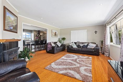 Photo of property in 31c Koraha Road, Kumeu, 0892