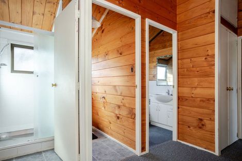 Photo of property in 1 Carlson Street, Dannevirke, 4930