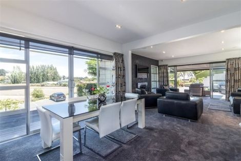 Photo of property in 47 Shalamar Drive, Cashmere, Christchurch, 8022