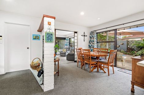 Photo of property in 10 Cobham Court, Kerikeri, 0230