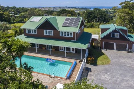 Photo of property in 1141 Whangaparaoa Road, Tindalls Beach, Whangaparaoa, 0930