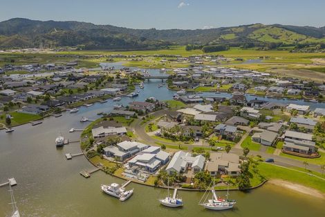 Photo of property in 20 Aquila Drive, Whitianga, 3510