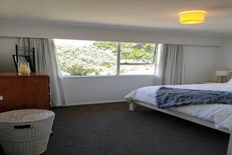 Photo of property in 4b Cedar Street, Maungaraki, Lower Hutt, 5010